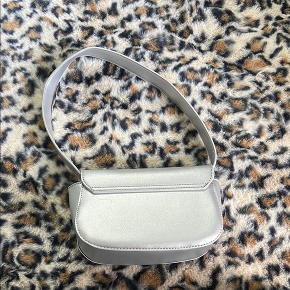 Silver diesel Bag - Picture 2 of 3